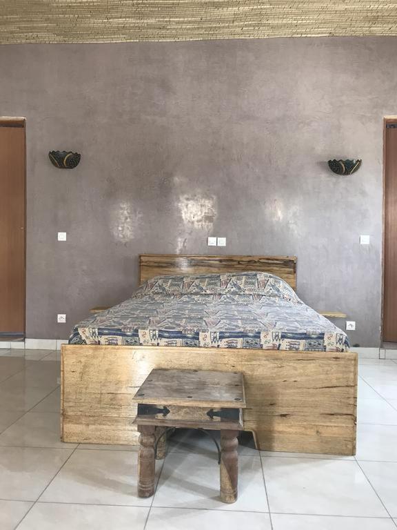 Auberge La Praline Toubakouta Extérieur photo